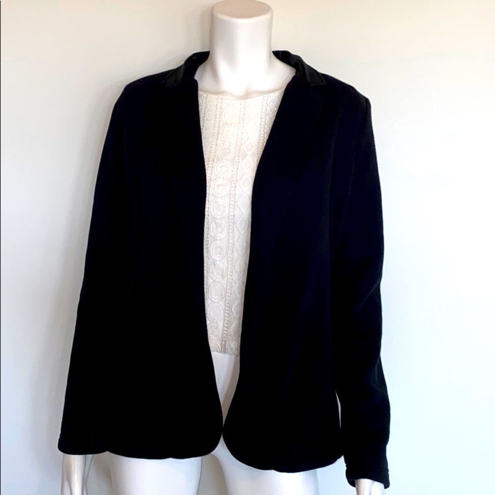 Fabletics Black Open Front Jacket Size Small - image 1